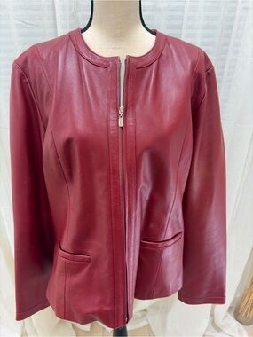 Women's Bordeaux Leather Zip-Front Jacket